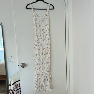 White floral maxi dress